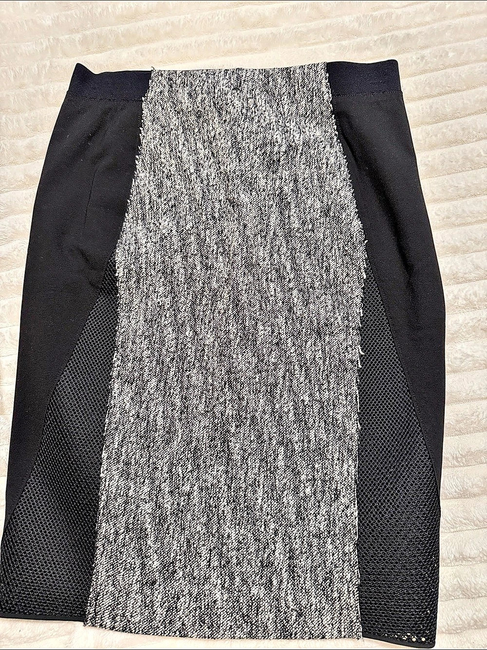 Elie Tahari Color Block Pencil Skirt in Black & White Like New